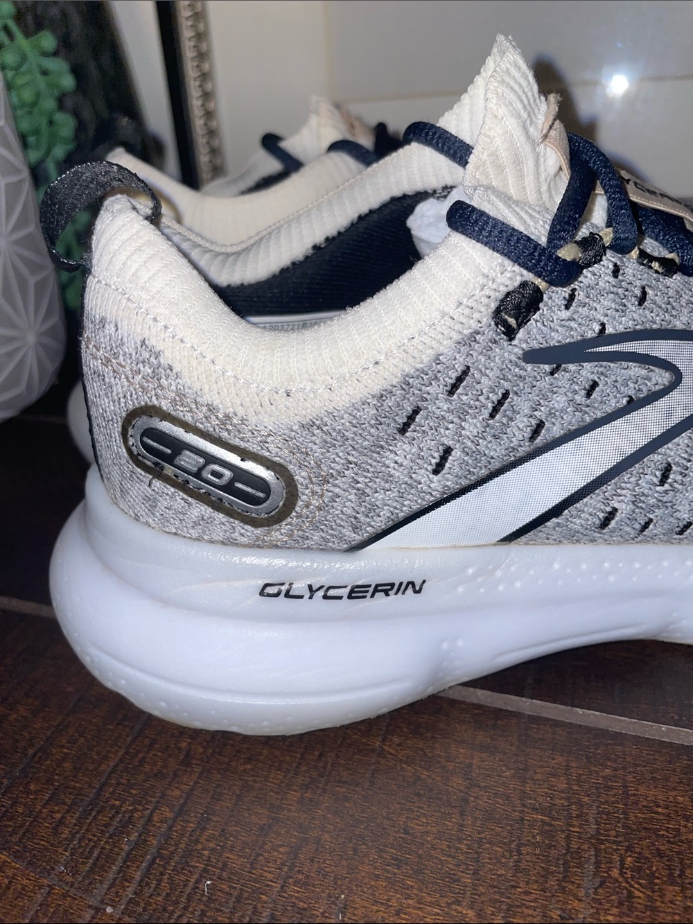 Brooks GTS Glycerin Stealthfit 20 Women's Running Sneakers Size 6 - Picture 3 of 16